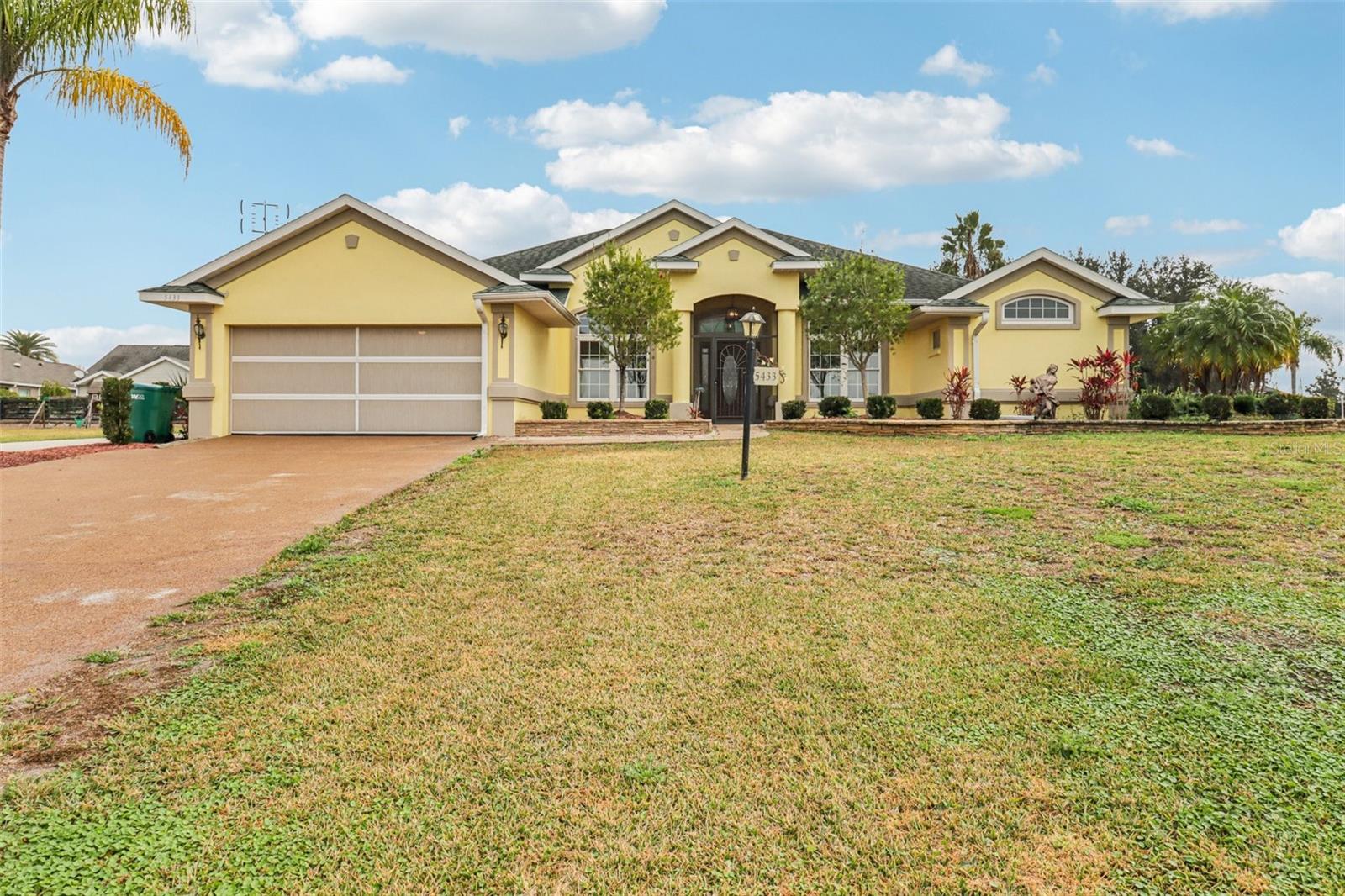 Single Family Residence em WILDWOOD, FL - Daniel Dourado