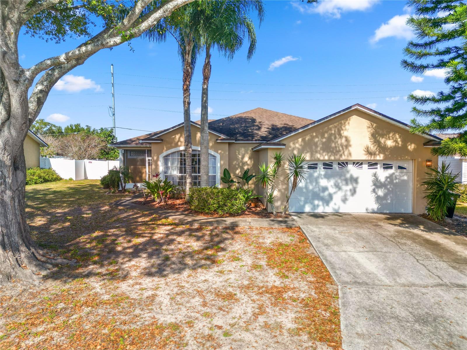 Single Family Residence in LAKELAND, FL - Daniel Dourado