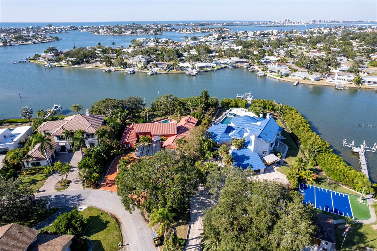 Single Family Residence em LARGO, FL - Daniel Dourado