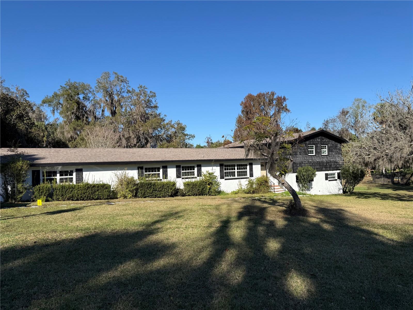 Single Family Residence in OCALA, FL - Daniel Dourado