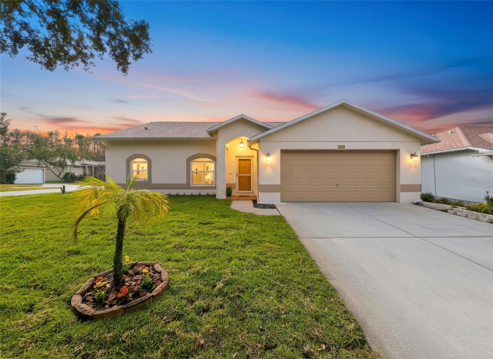 Single Family Residence em TARPON SPRINGS, FL - Daniel Dourado