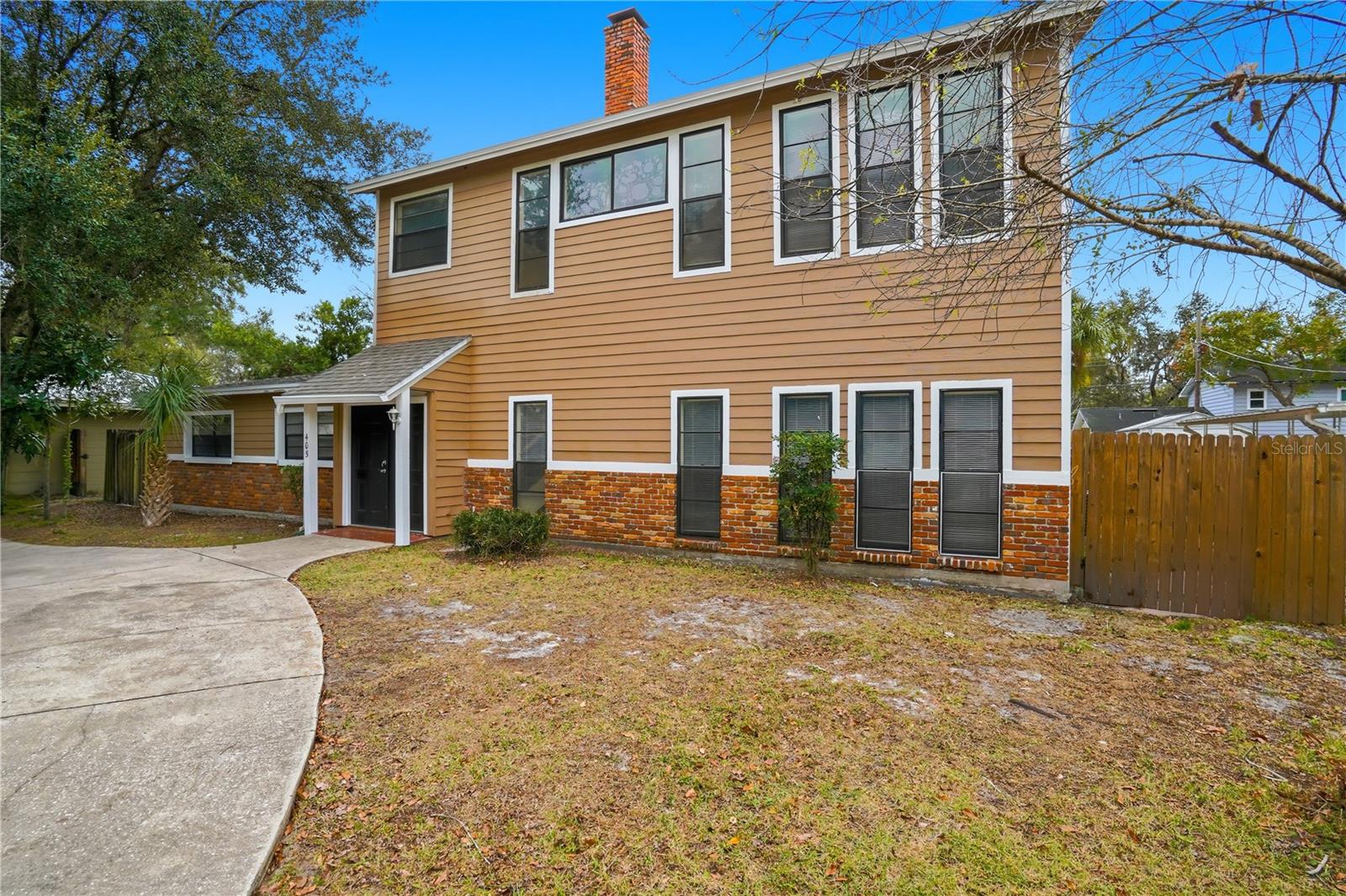Single Family Residence em 405 PARK RIDGE AVE, TEMPLE TERRACE, FL - Daniel Dourado
