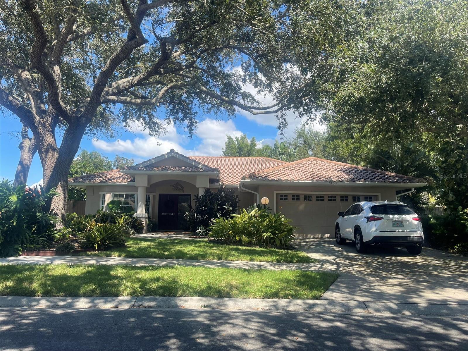 Single Family Residence em SARASOTA, FL - Daniel Dourado