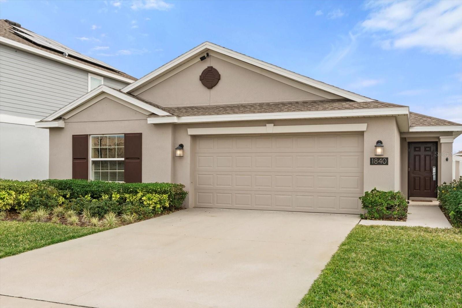 Single Family Residence in GROVELAND, FL - Daniel Dourado