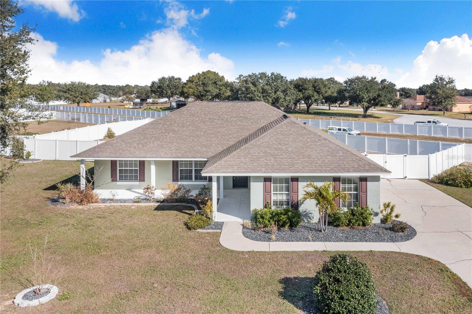 Single Family Residence in WINTER HAVEN, FL - Daniel Dourado