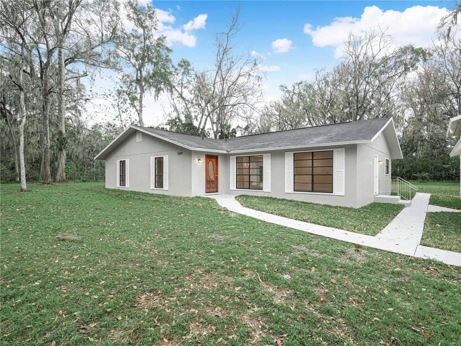 Single Family Residence in OCALA, FL - Daniel Dourado