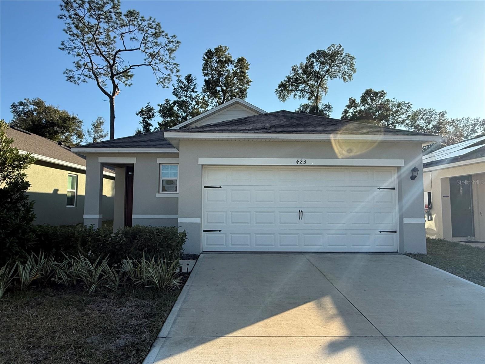 Single Family Residence in DELAND, FL - Daniel Dourado