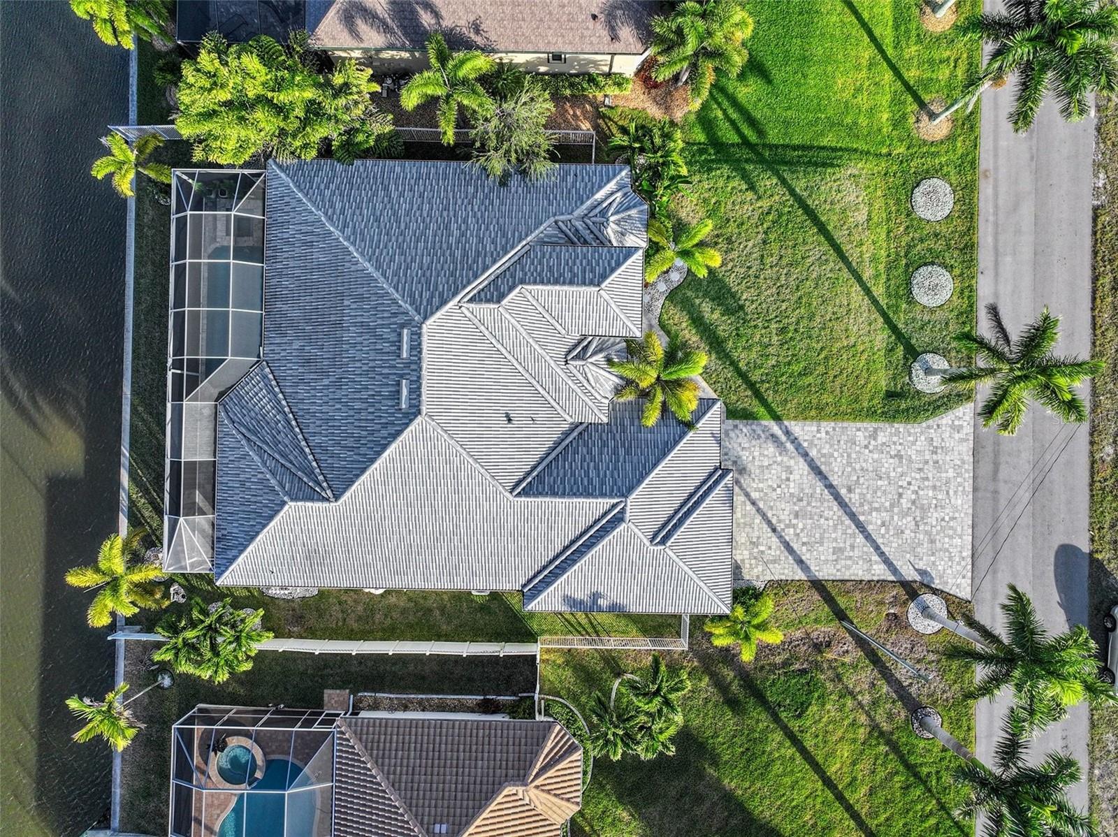 Single Family Residence em CAPE CORAL, FL - Daniel Dourado