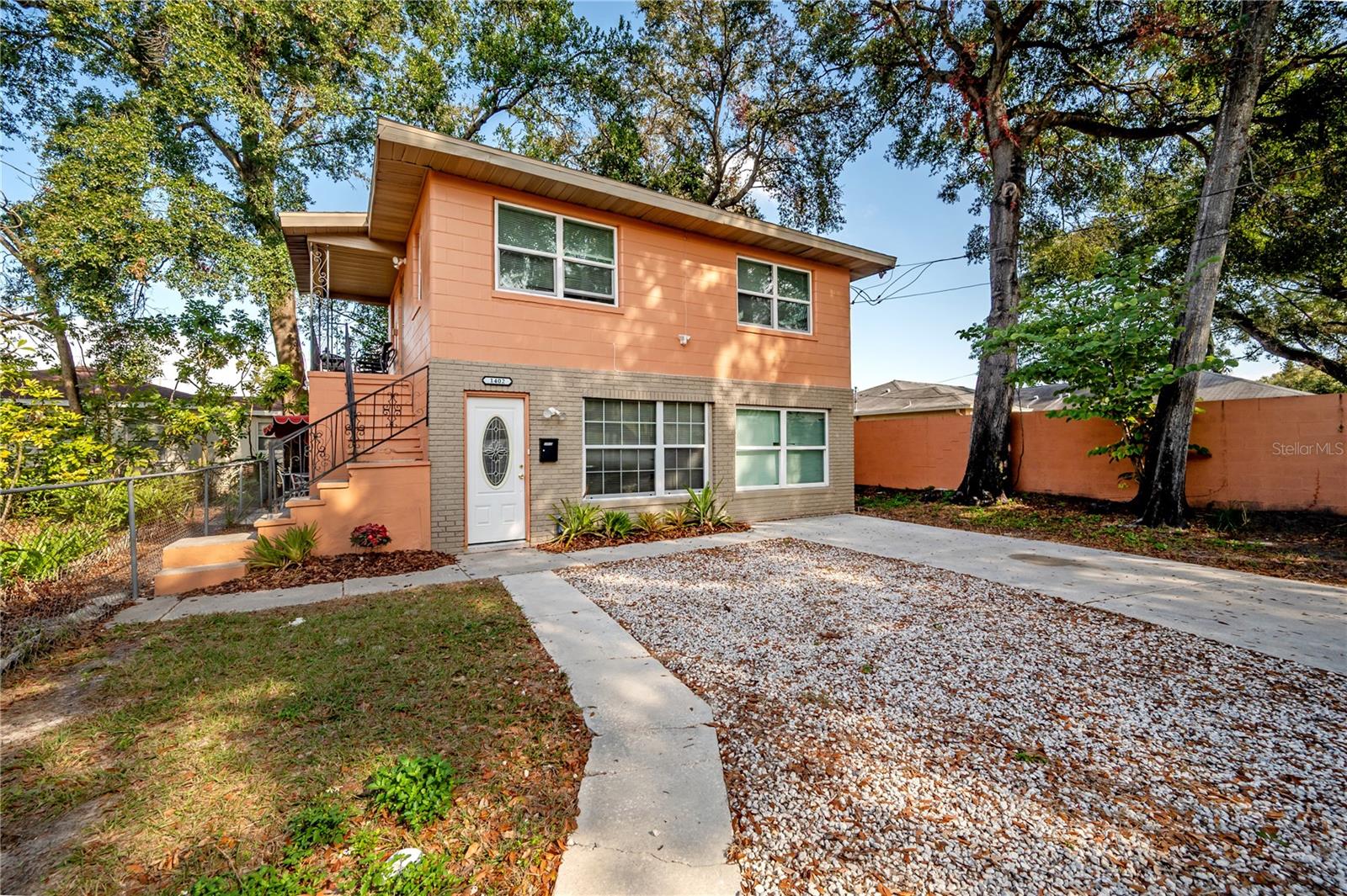 Single Family Residence in TAMPA, FL - Daniel Dourado