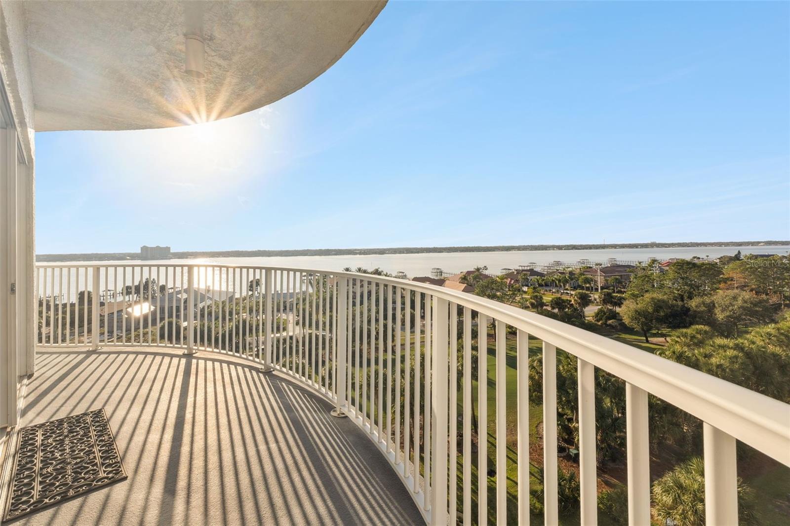 Condominium in DAYTONA BEACH, FL - Daniel Dourado