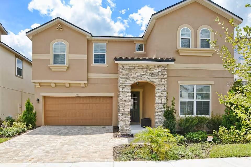 Single Family Residence em KISSIMMEE, FL - Daniel Dourado