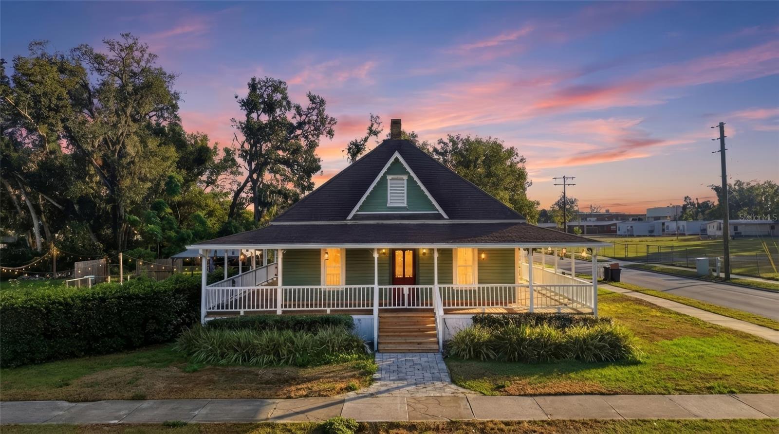 Single Family Residence in DADE CITY, FL - Daniel Dourado