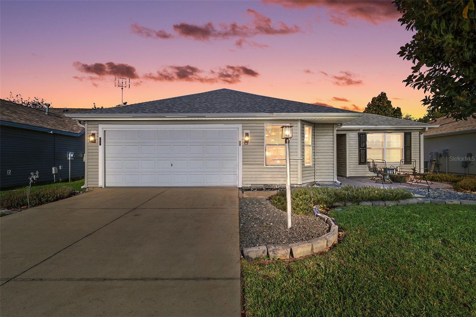 Single Family Residence em THE VILLAGES, FL - Daniel Dourado