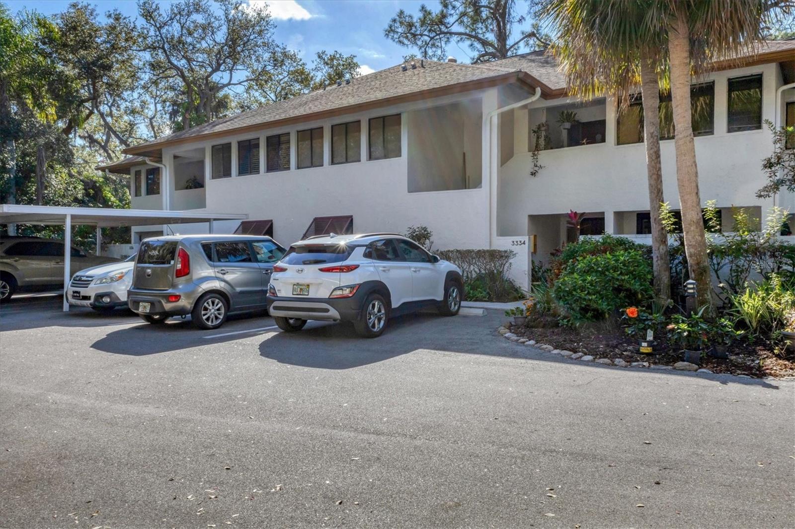 Condominium in SARASOTA, FL - Daniel Dourado