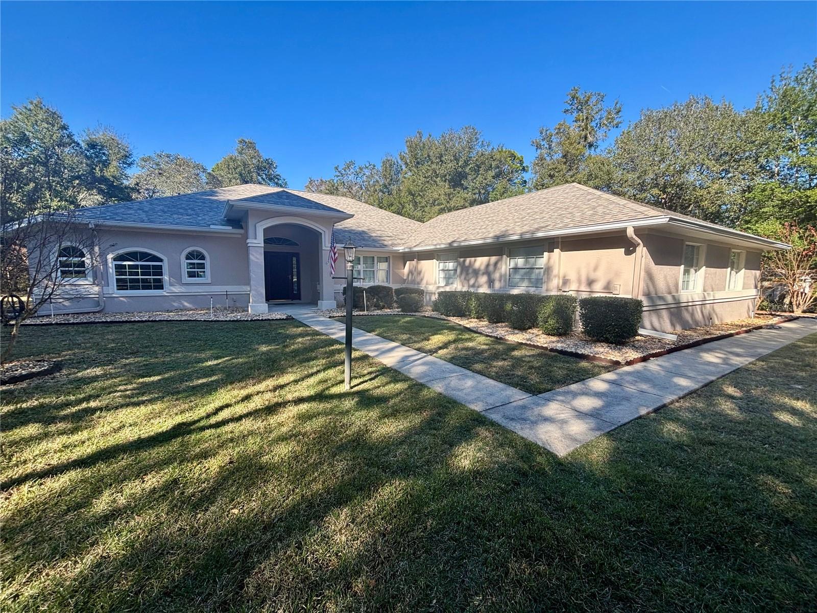Single Family Residence em HERNANDO, FL - Daniel Dourado