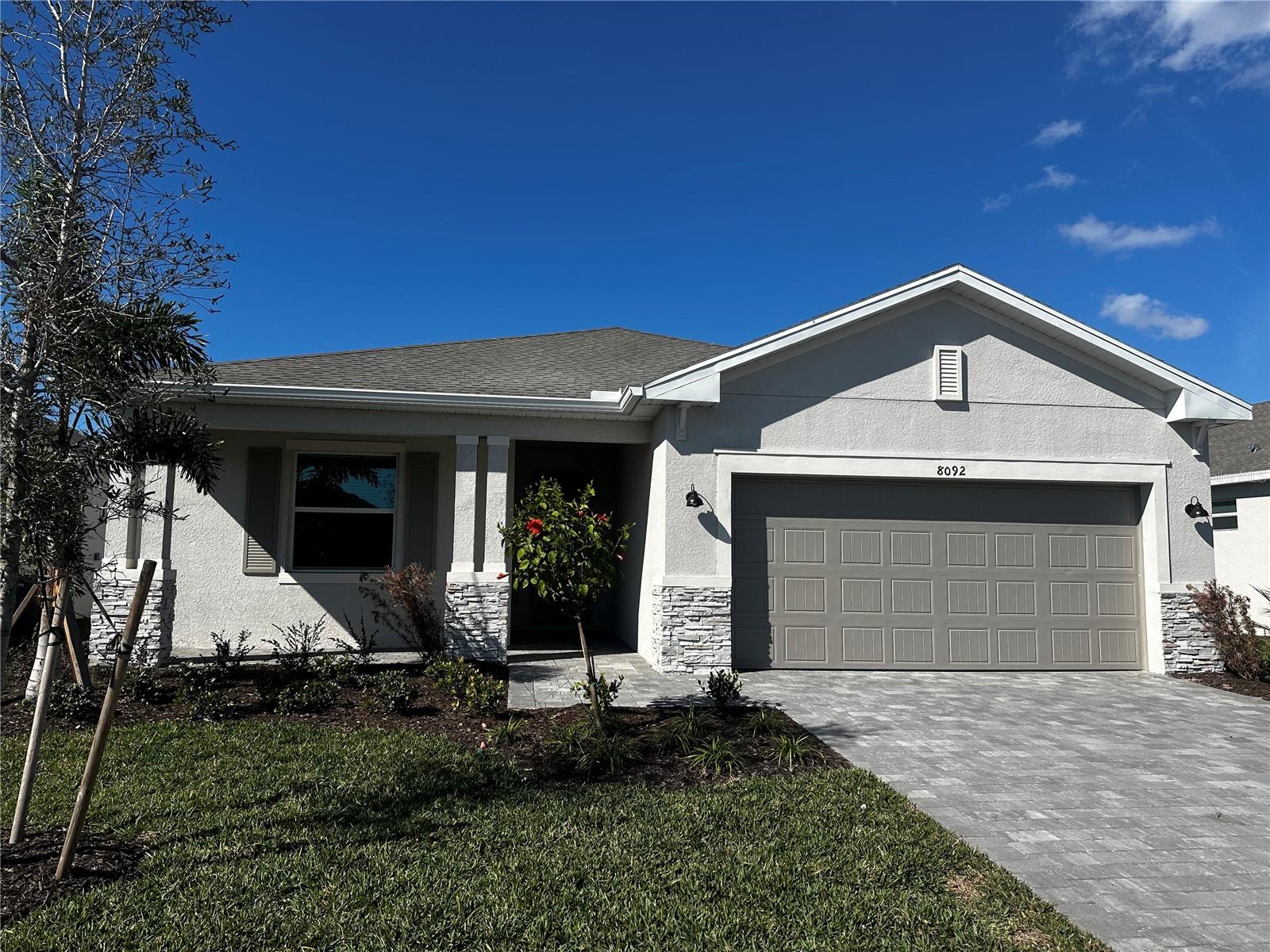 Single Family Residence em ENGLEWOOD, FL - Daniel Dourado