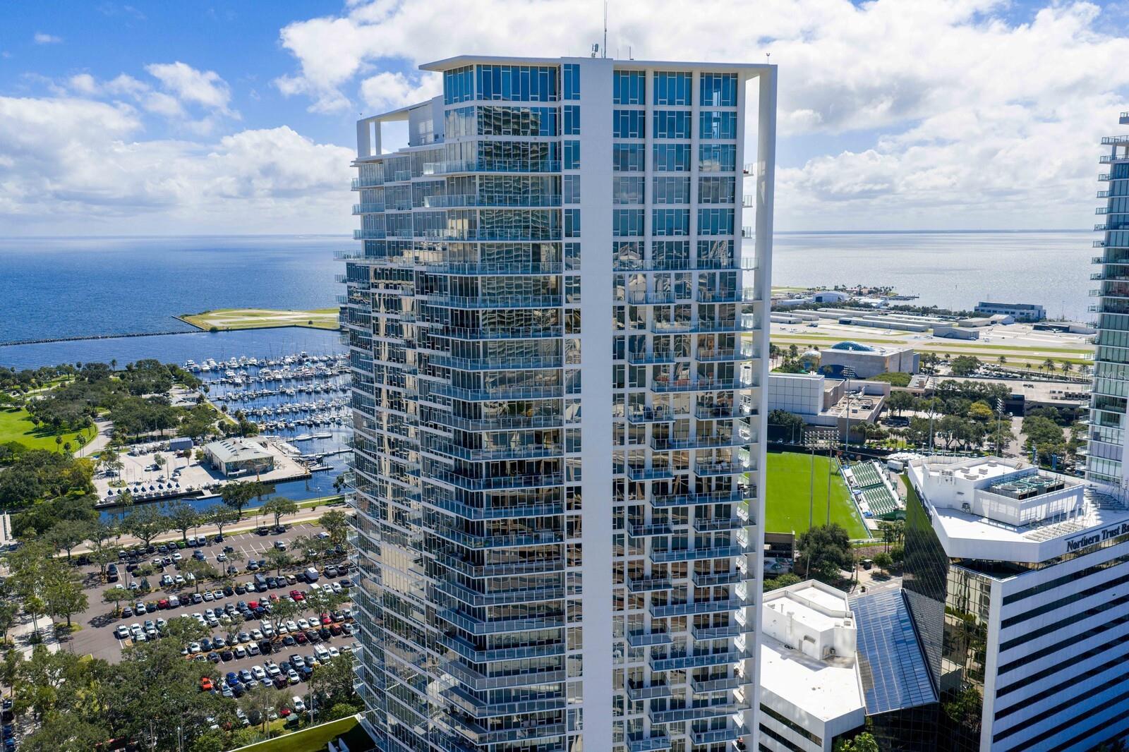 Condominium em ST PETERSBURG, FL - Daniel Dourado