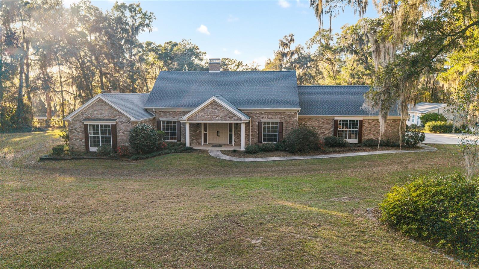 Single Family Residence in OCALA, FL - Daniel Dourado