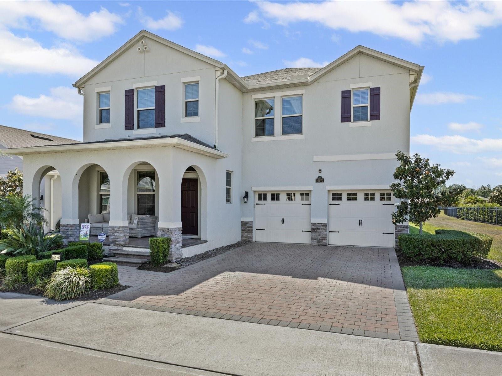 Single Family Residence in WINTER GARDEN, FL - Daniel Dourado