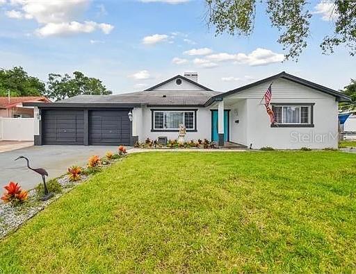 Single Family Residence in TAMPA, FL - Daniel Dourado