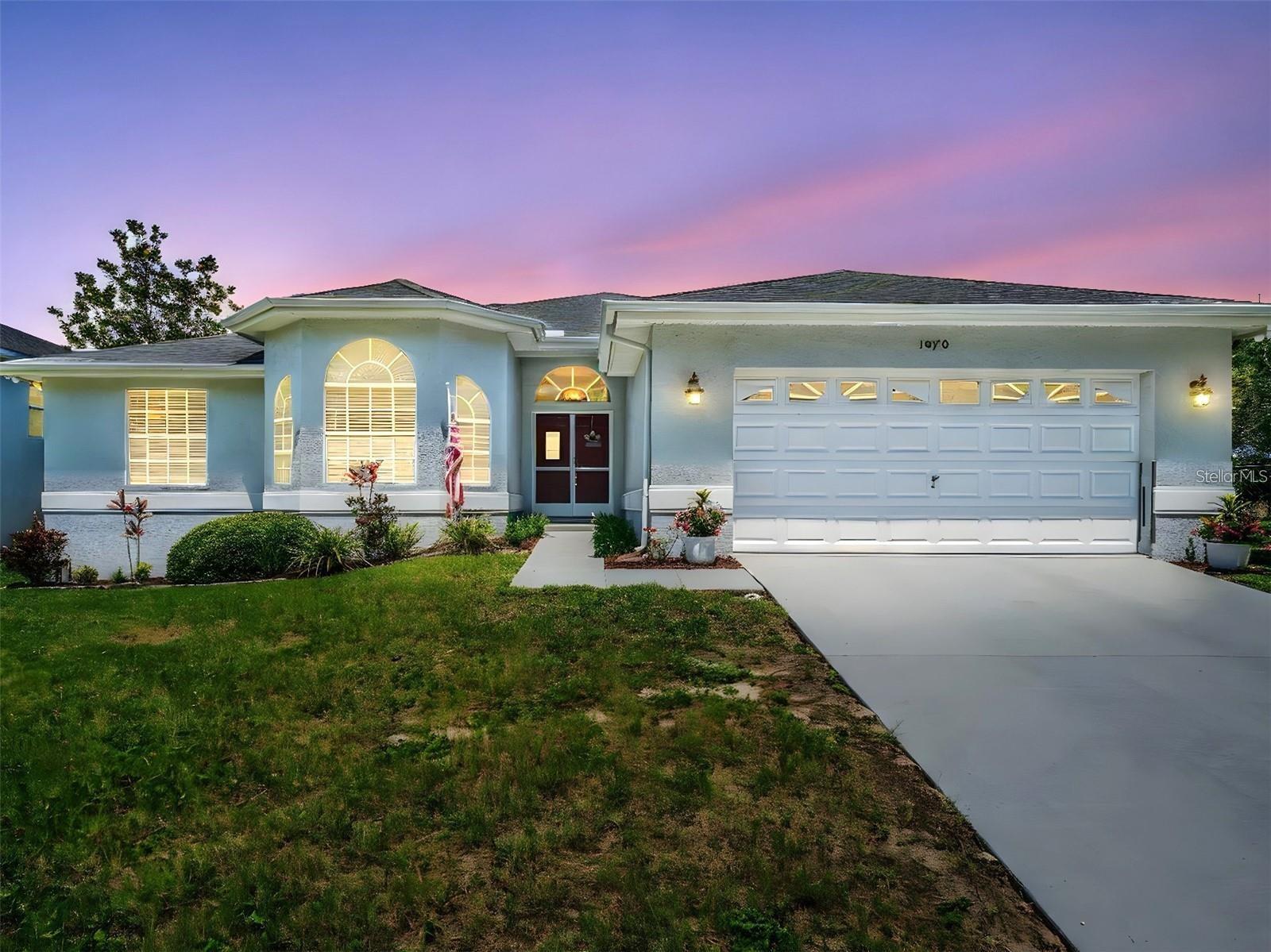 Single Family Residence em TARPON SPRINGS, FL - Daniel Dourado