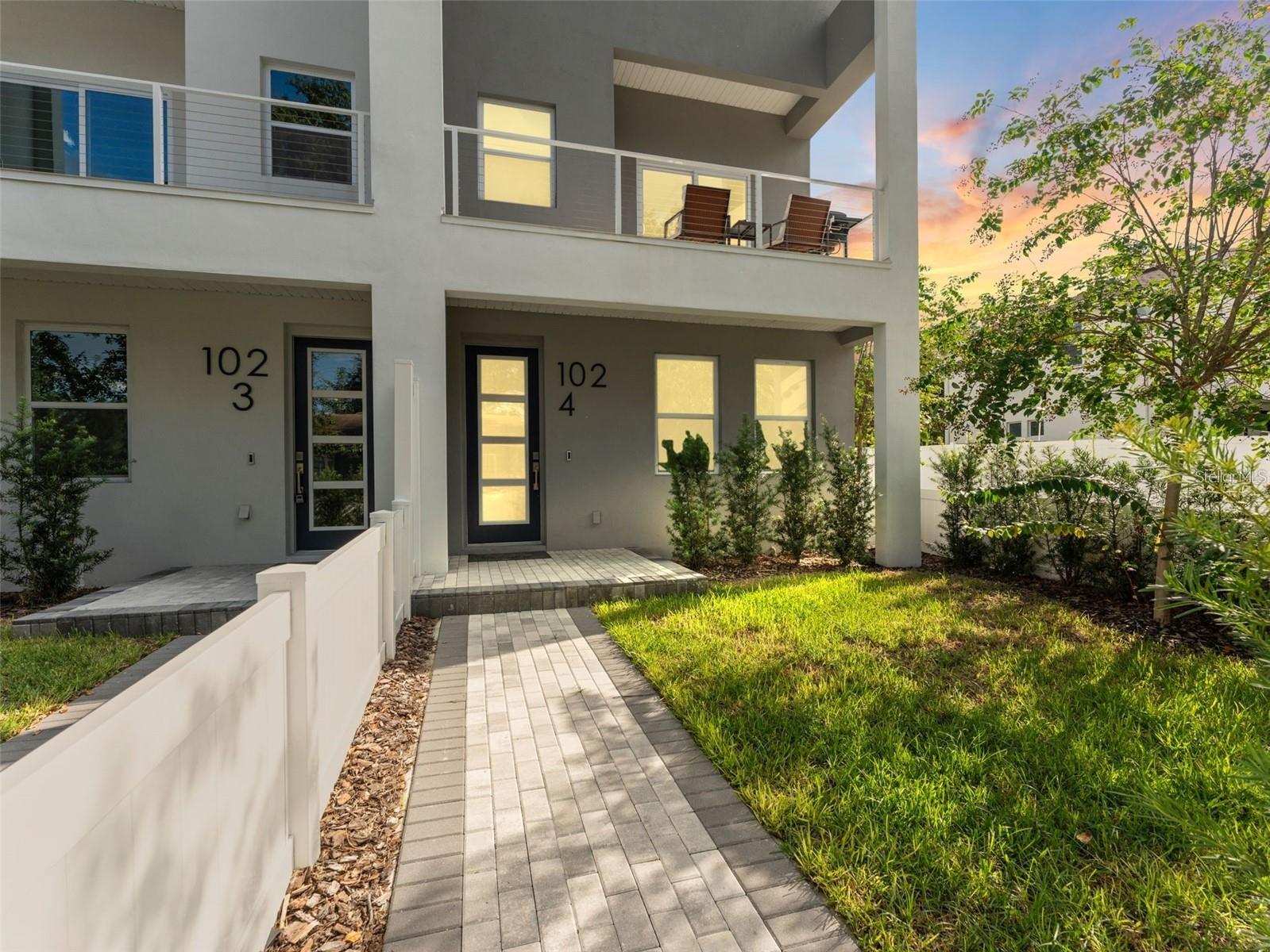 Townhouse in TAMPA, FL - Daniel Dourado