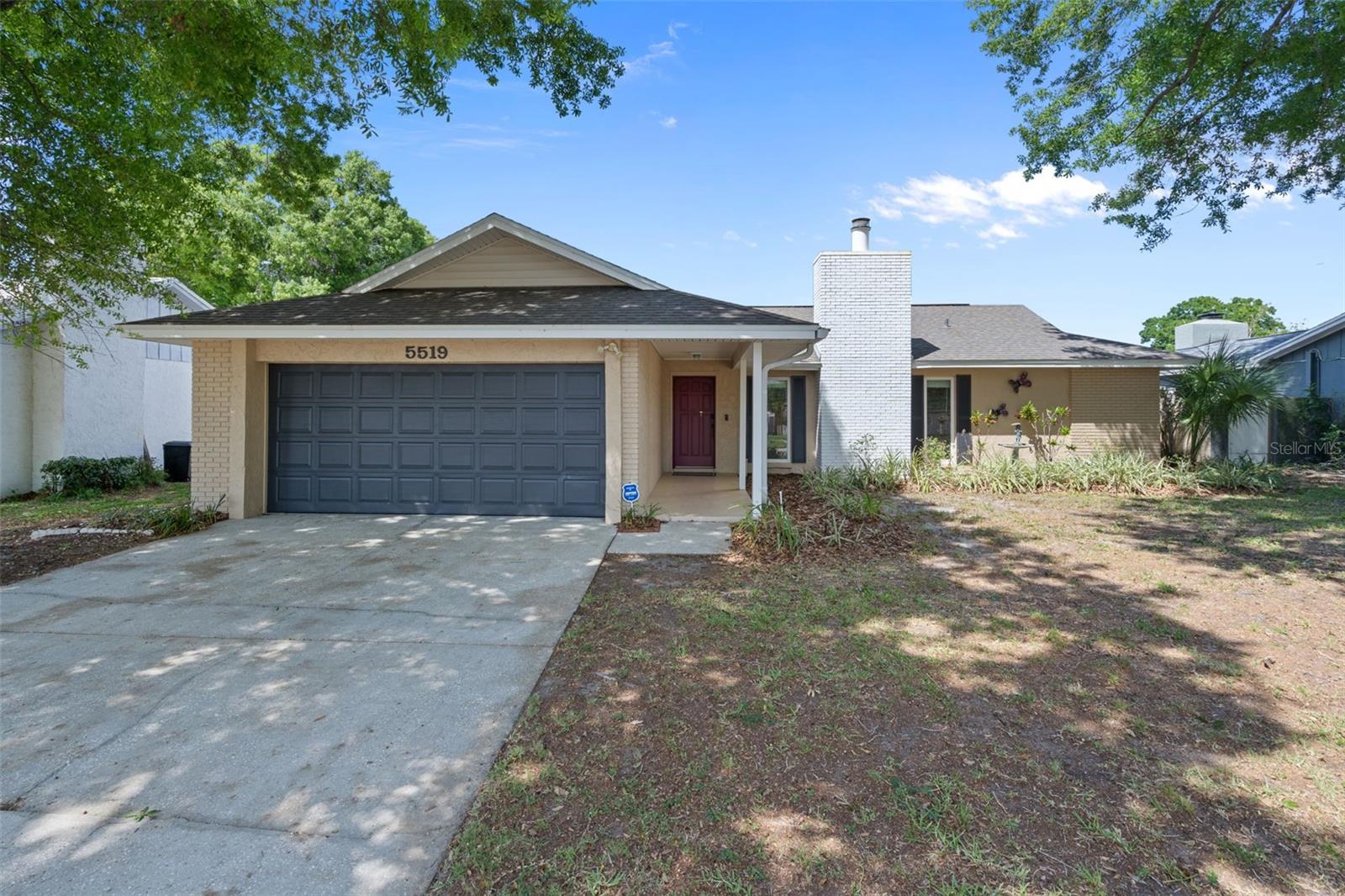 Single Family Residence in TAMPA, FL - Daniel Dourado