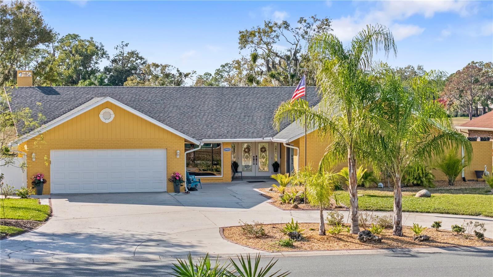 Single Family Residence in PLANT CITY, FL - Daniel Dourado