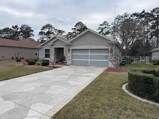 Single Family Residence in SUMMERFIELD, FL - Daniel Dourado