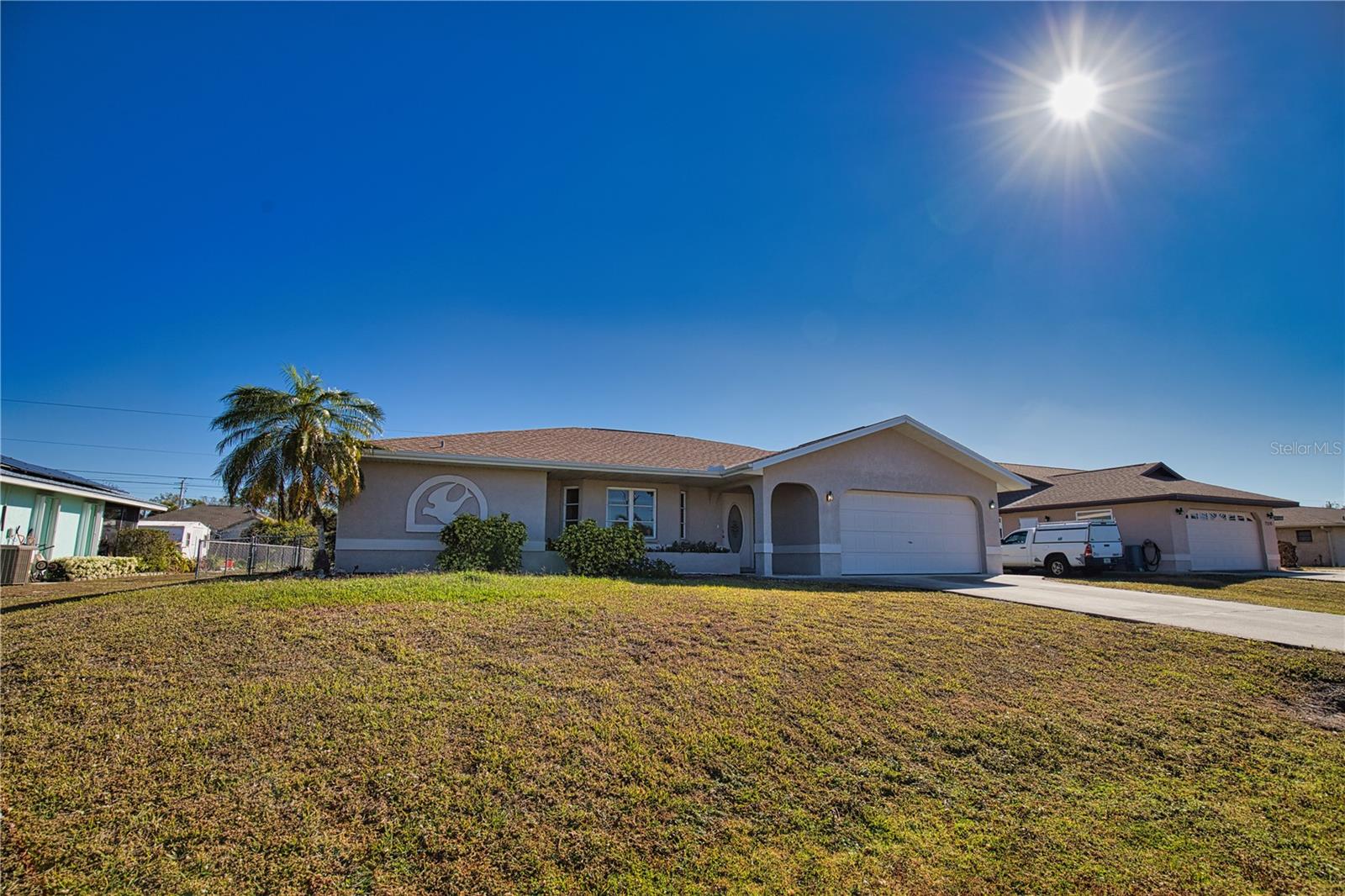 Single Family Residence em ENGLEWOOD, FL - Daniel Dourado