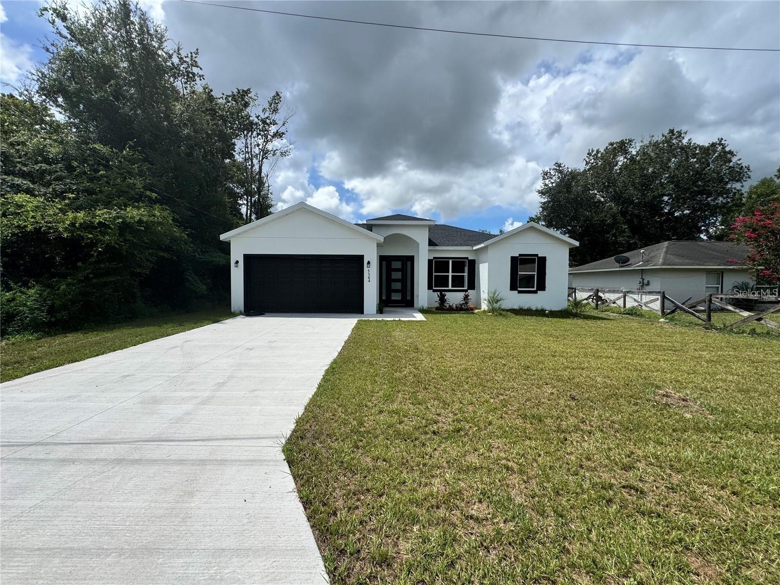 Single Family Residence in OCALA, FL - Daniel Dourado