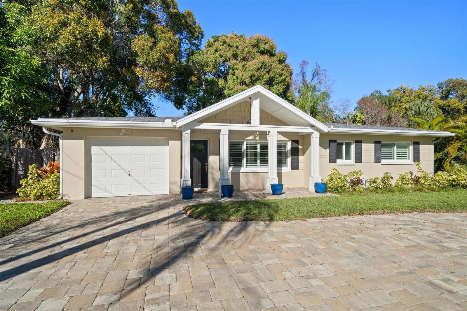 Single Family Residence em BELLEAIR, FL - Daniel Dourado