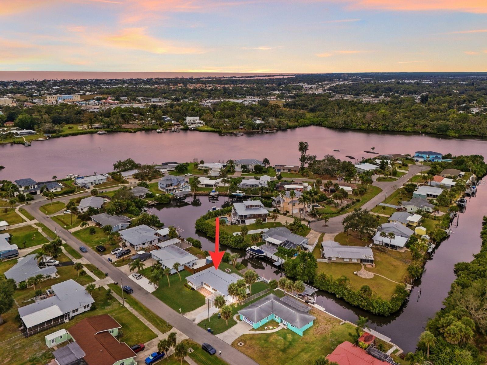 Single Family Residence in NOKOMIS, FL - Daniel Dourado