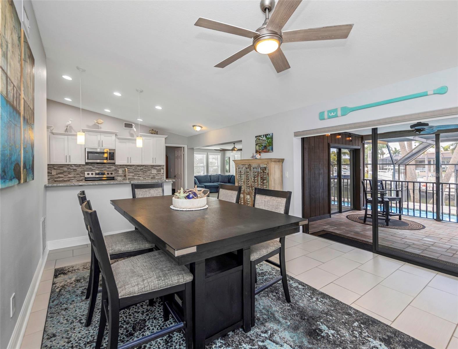 Single Family Residence em APOLLO BEACH, FL - Daniel Dourado