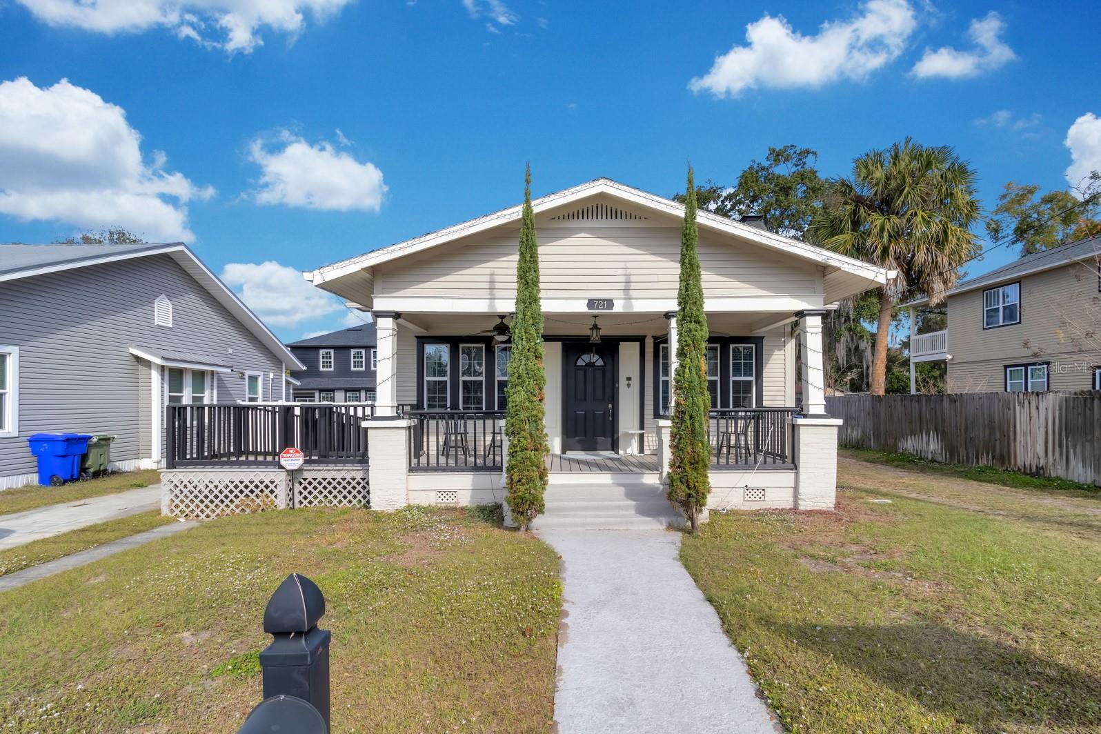 Single Family Residence in KISSIMMEE, FL - Daniel Dourado