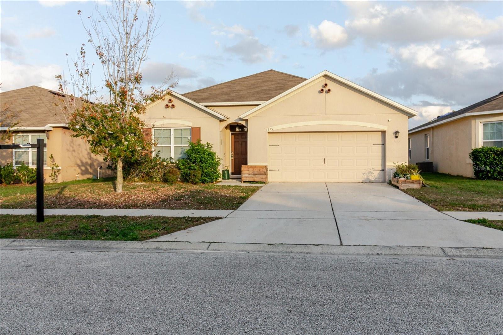 Single Family Residence em WINTER HAVEN, FL - Daniel Dourado