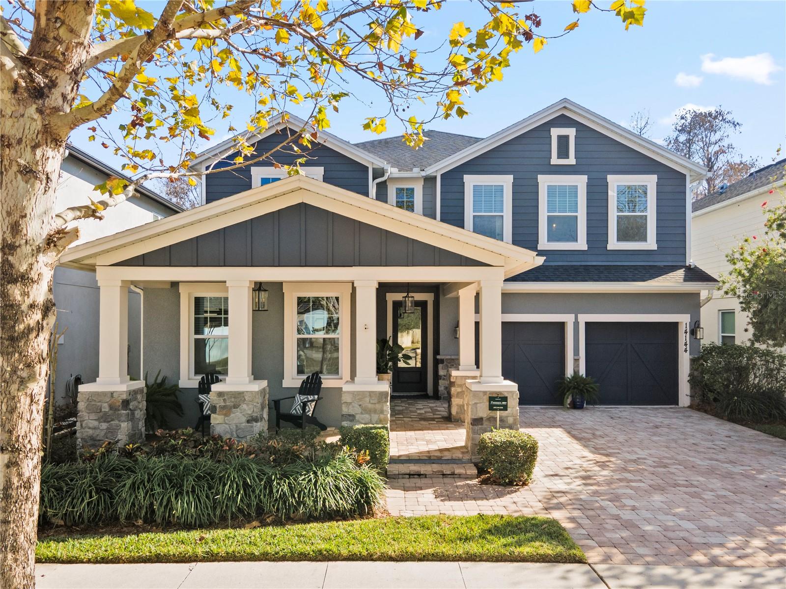 Single Family Residence in WINTER GARDEN, FL - Daniel Dourado