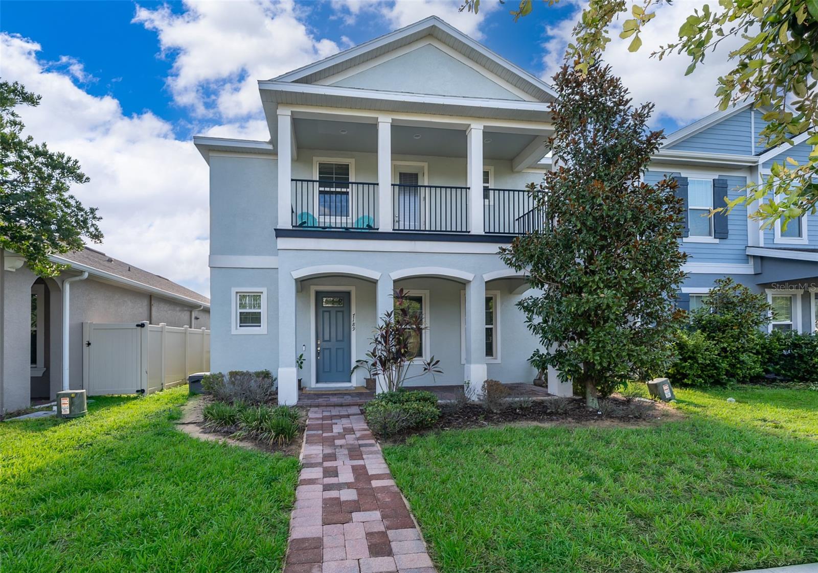 Single Family Residence in WINTER GARDEN, FL - Daniel Dourado