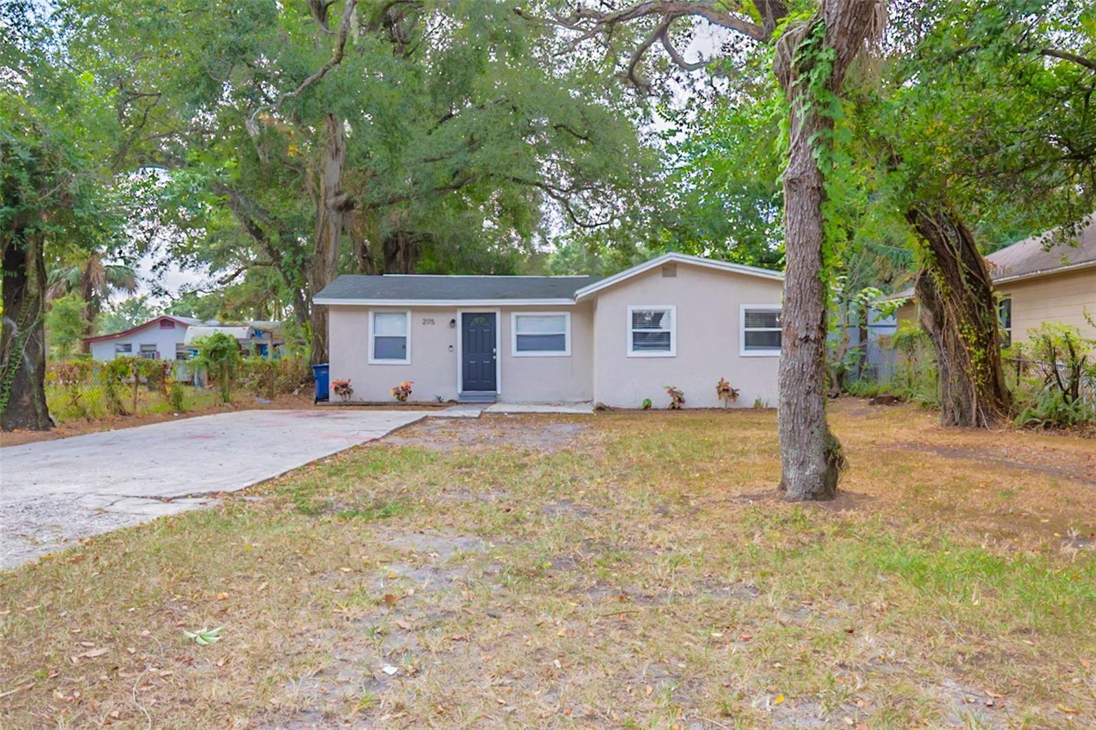 Single Family Residence in TAMPA, FL - Daniel Dourado