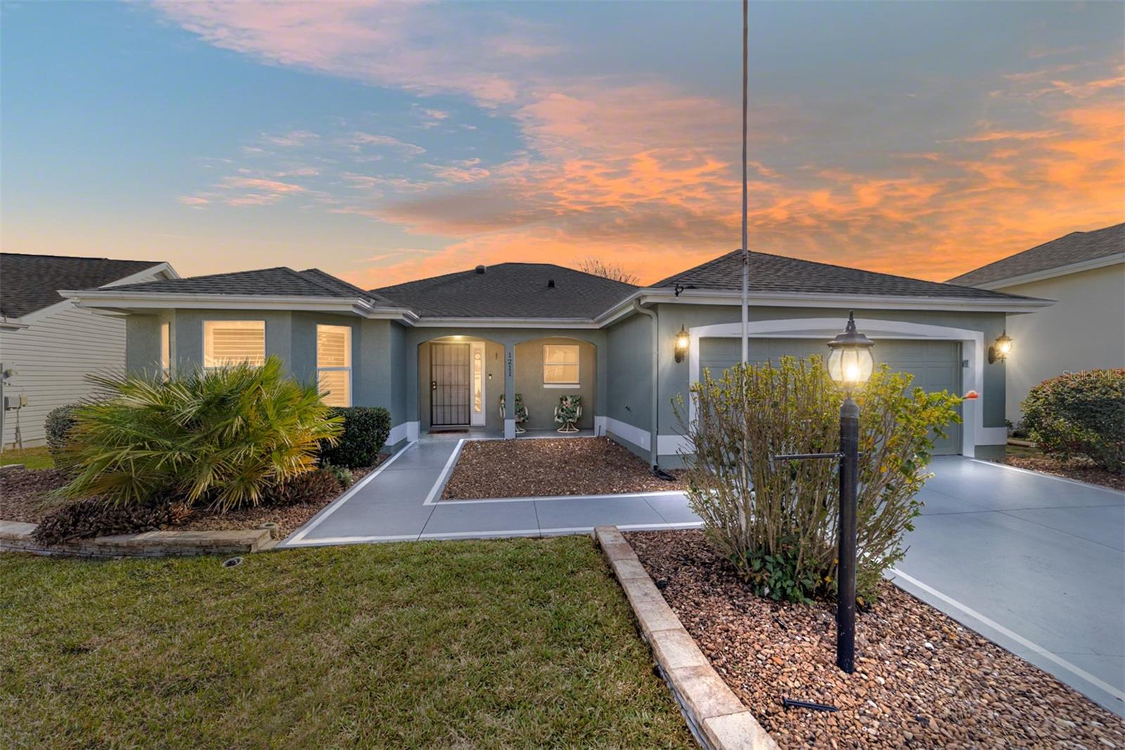 Single Family Residence em THE VILLAGES, FL - Daniel Dourado