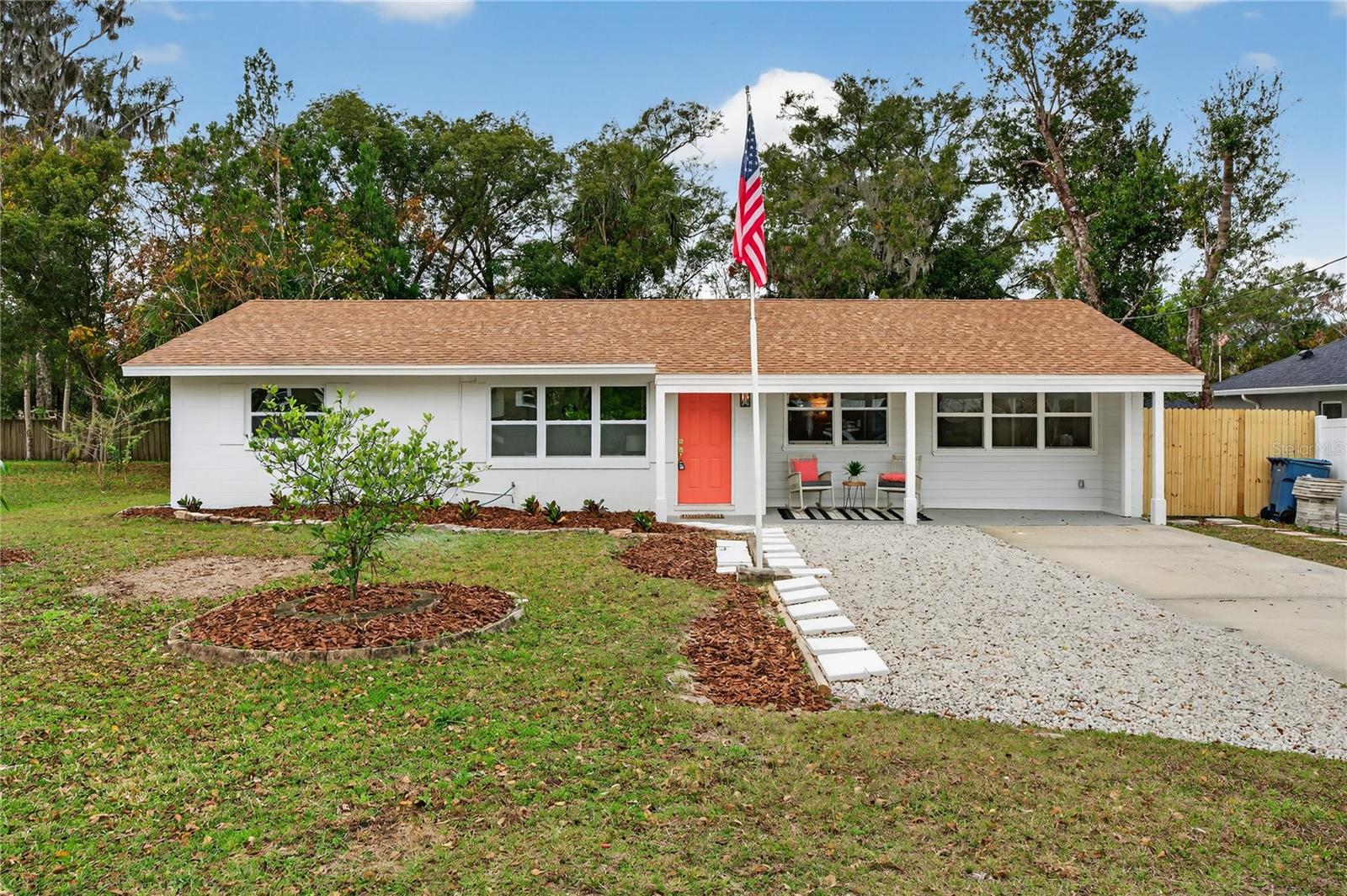 Single Family Residence in ORANGE CITY, FL - Daniel Dourado