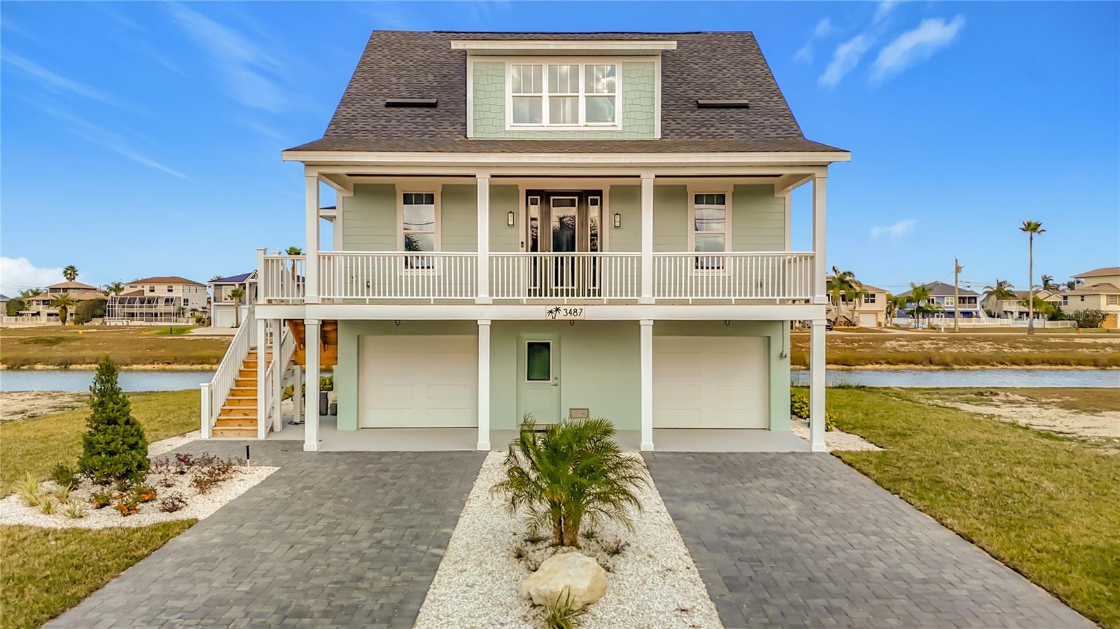 Single Family Residence in HERNANDO BEACH, FL - Daniel Dourado