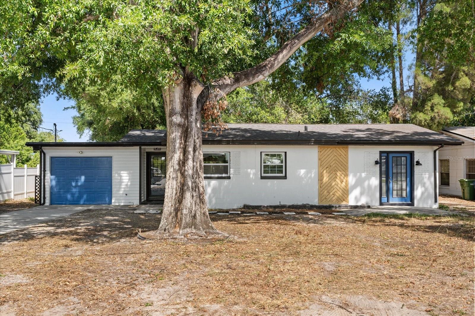 Single Family Residence em WINTER HAVEN, FL - Daniel Dourado