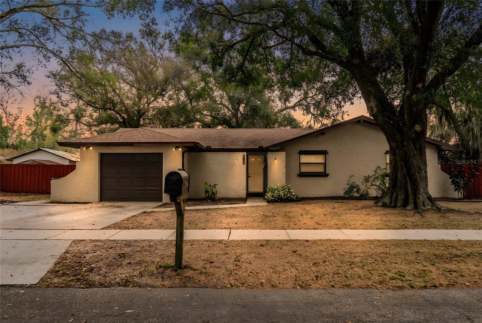 Single Family Residence em WINTER HAVEN, FL - Daniel Dourado