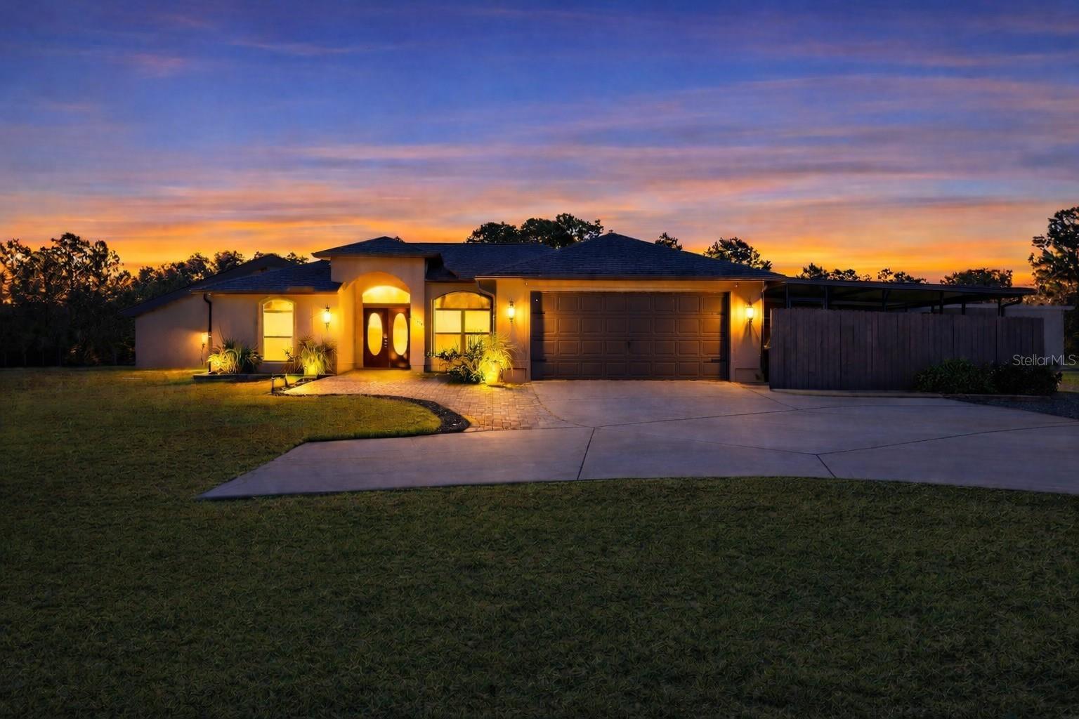 Single Family Residence in WESLEY CHAPEL, FL - Daniel Dourado