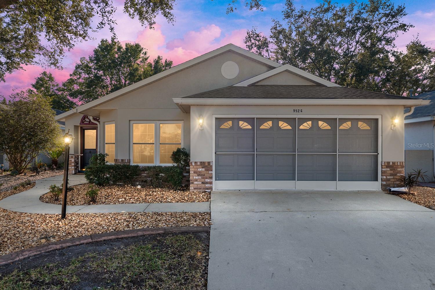 Single Family Residence in OCALA, FL - Daniel Dourado