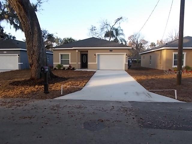 Single Family Residence in DAYTONA BEACH, FL - Daniel Dourado