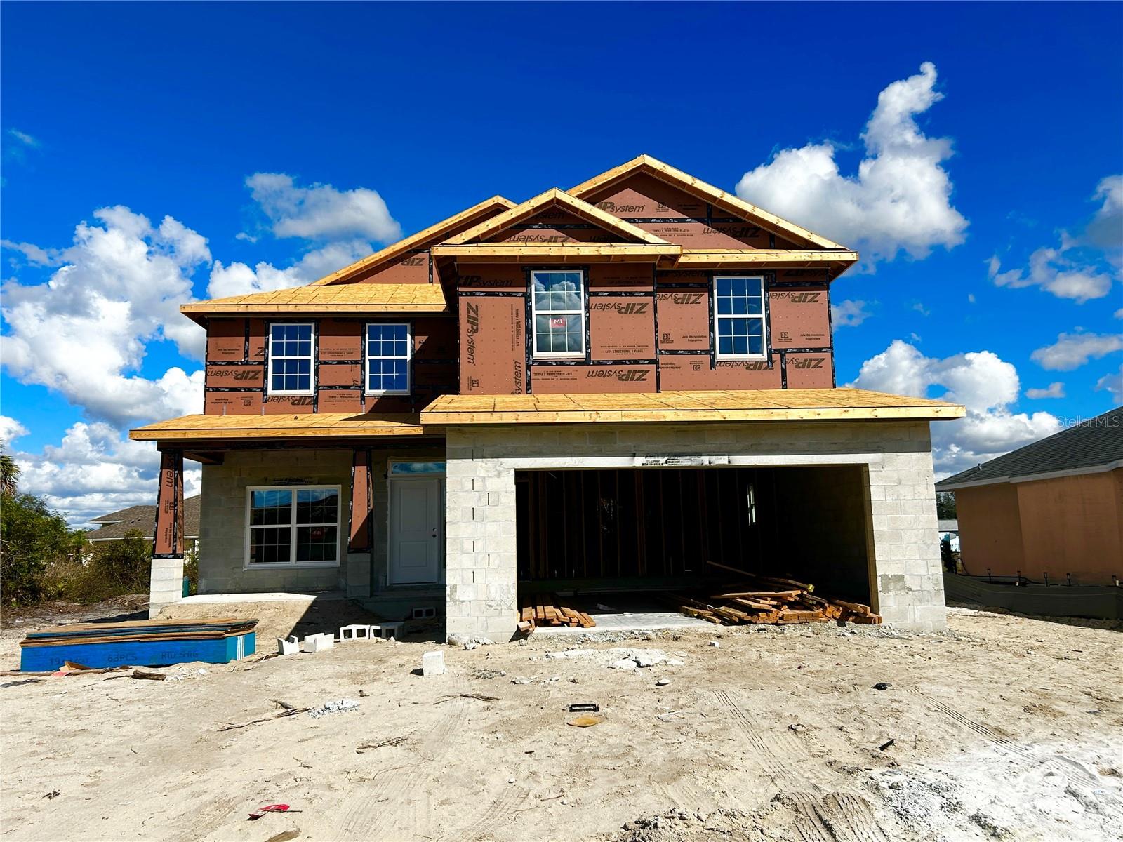 Single Family Residence in PUNTA GORDA, FL - Daniel Dourado