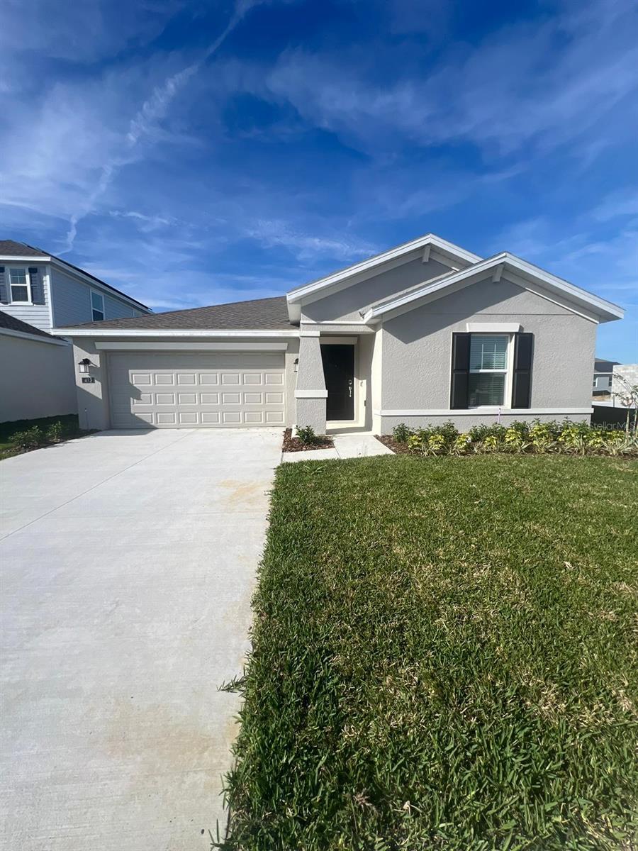 Single Family Residence in DAVENPORT, FL - Daniel Dourado