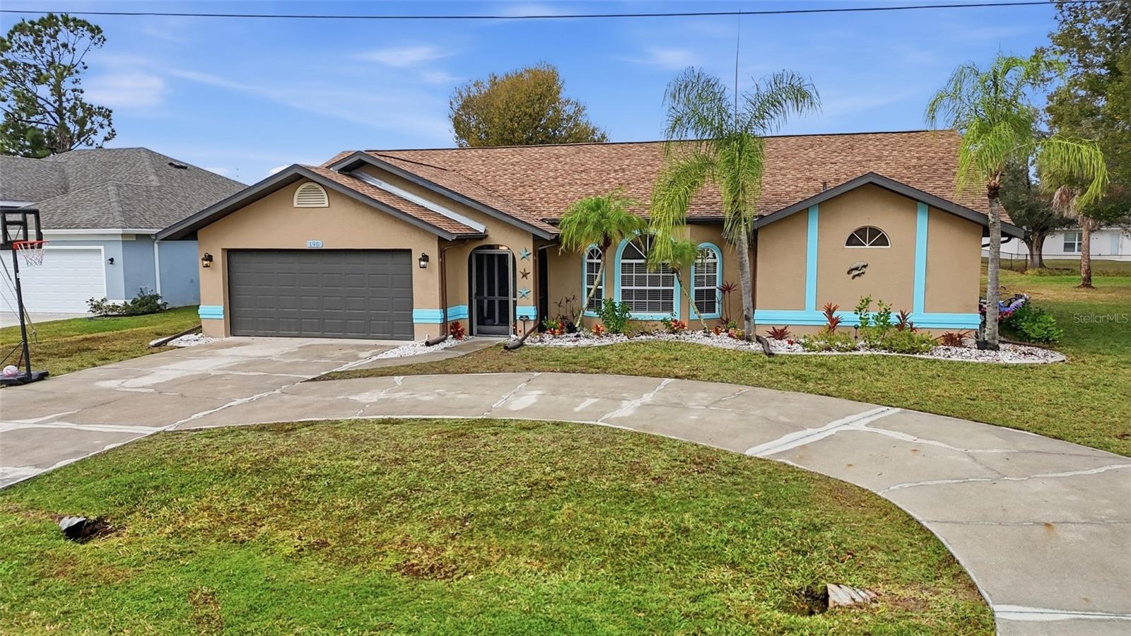 Single Family Residence in PUNTA GORDA, FL - Daniel Dourado